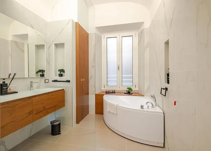 Luxe Escape Colosseo Roma